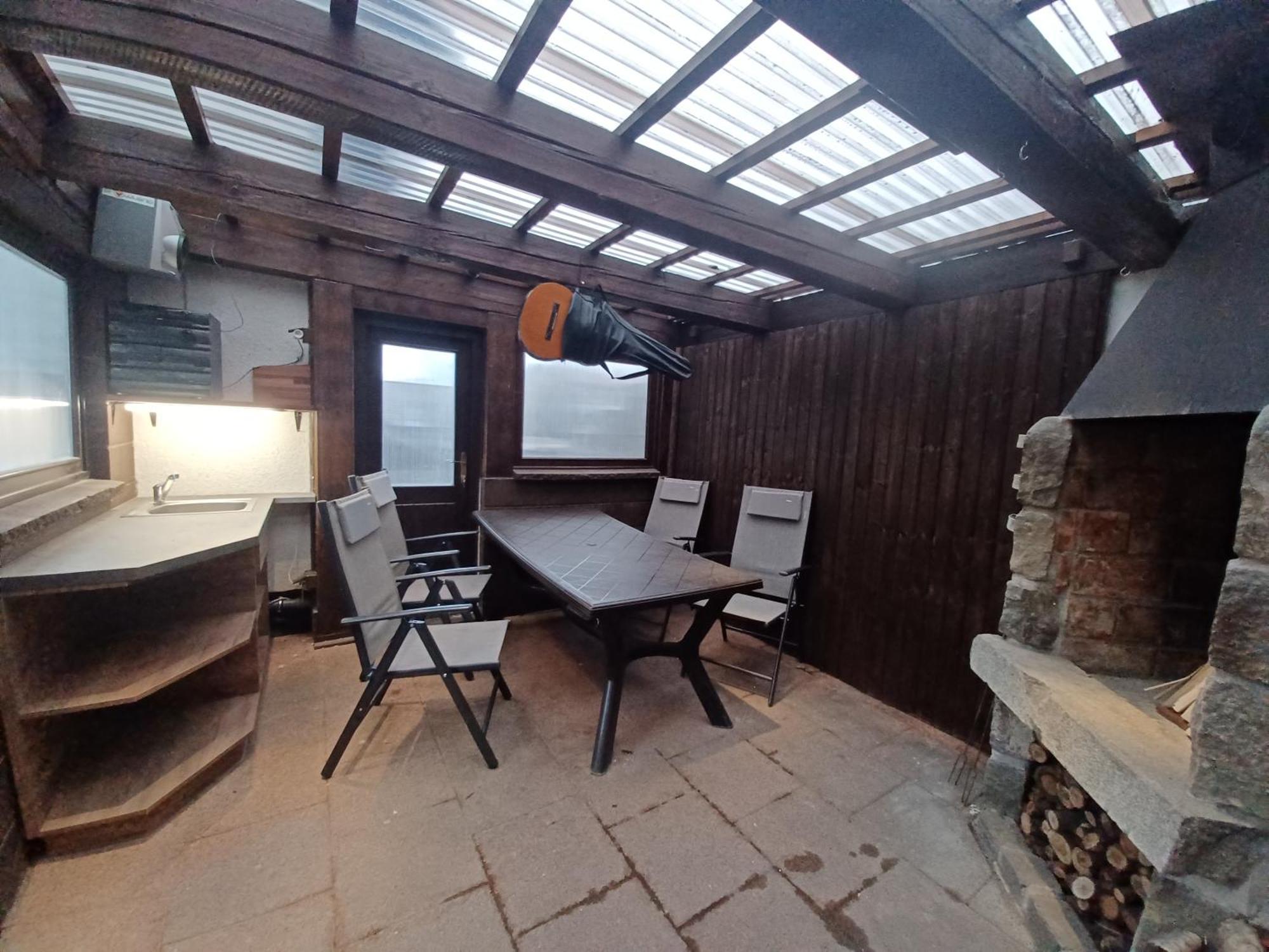 Sun House Apartment *